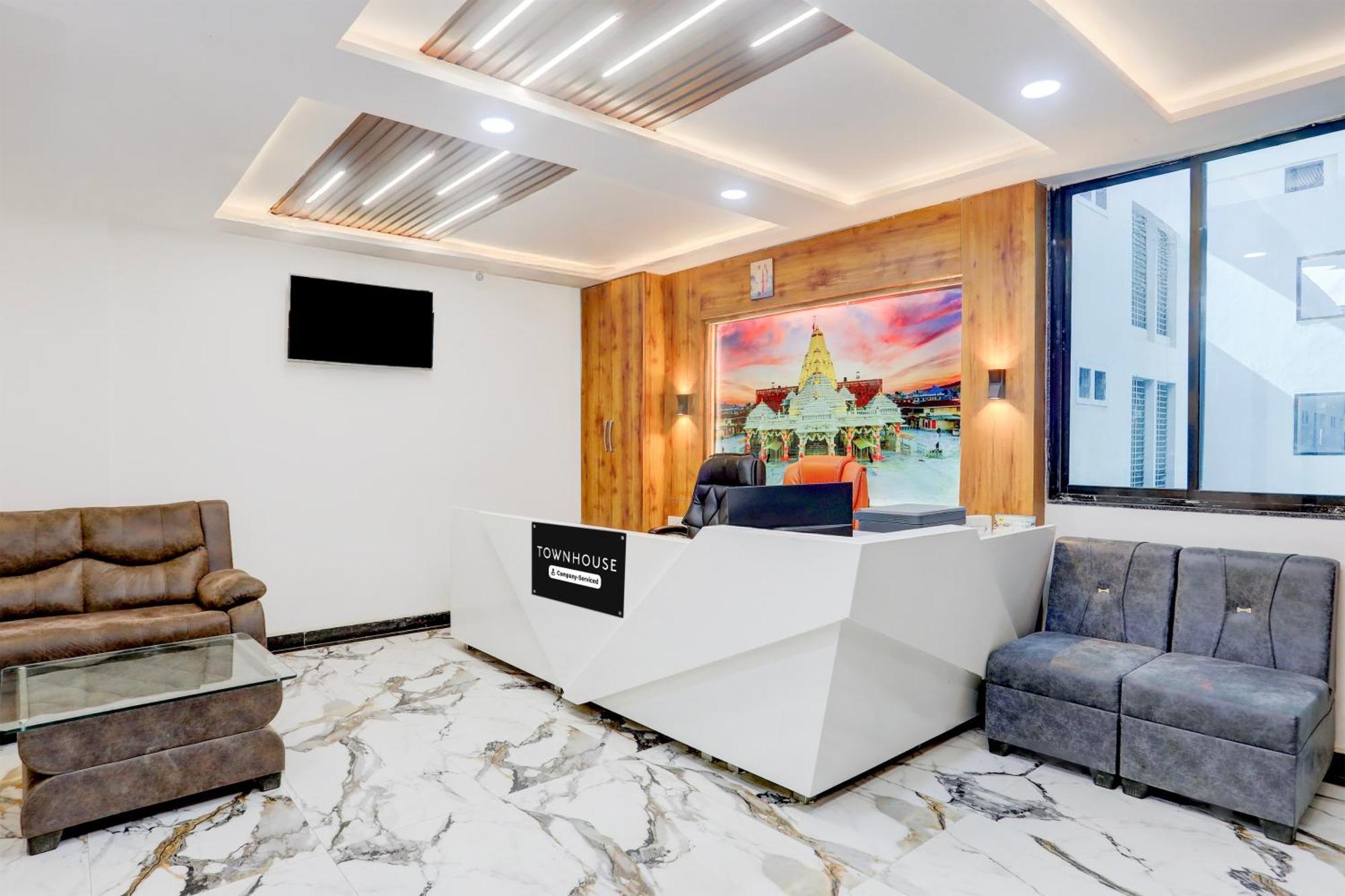 Super Townhouse Ambaji Formerly Hotel Kardhar Inn Екстер'єр фото
