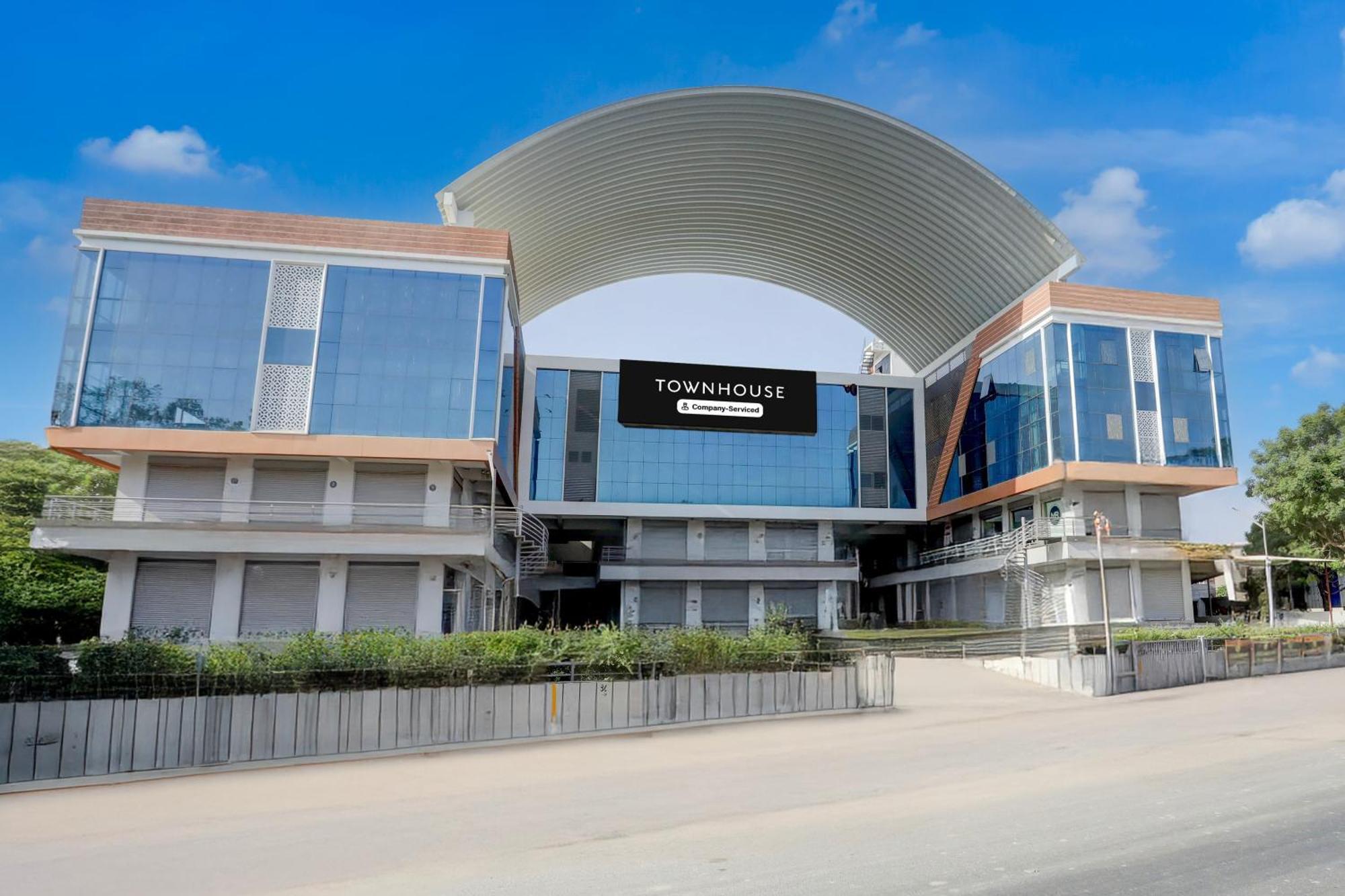 Super Townhouse Ambaji Formerly Hotel Kardhar Inn Екстер'єр фото